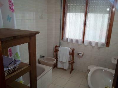 Lupamar Cangas Centro Apartment Cangas de Onis Exterior photo